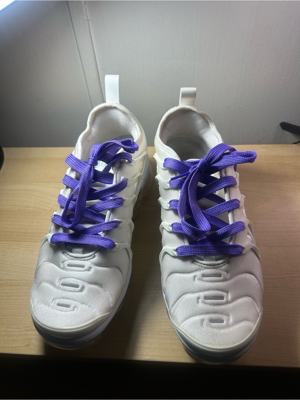 Nike Vapor Max Plus Women's Sneakers White with Purple Laces